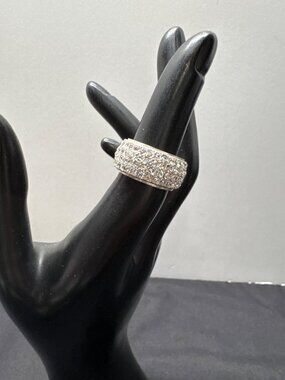 925 Sterling Silver 5 Row Infinity Band With Sparkling Clear Stones Wide Cluster